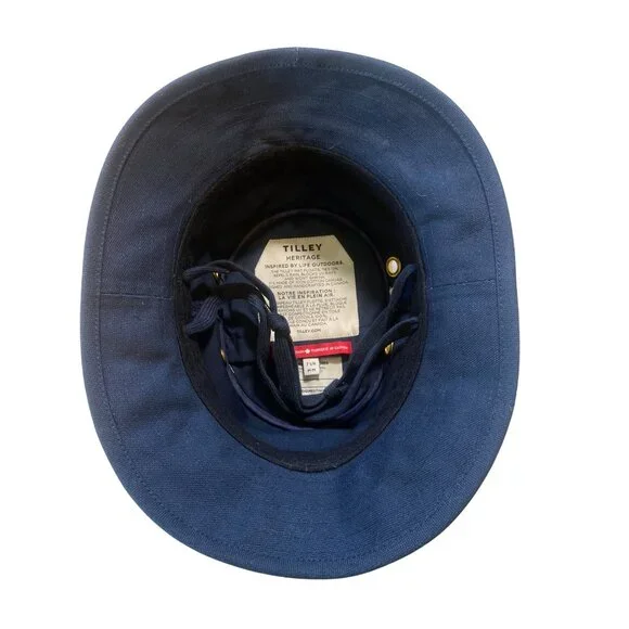 New Tilley T1 Iconic Bucket Hat Medium 7 1/4 New Navy Unisex MSRP$109 - Picture 13 of 16